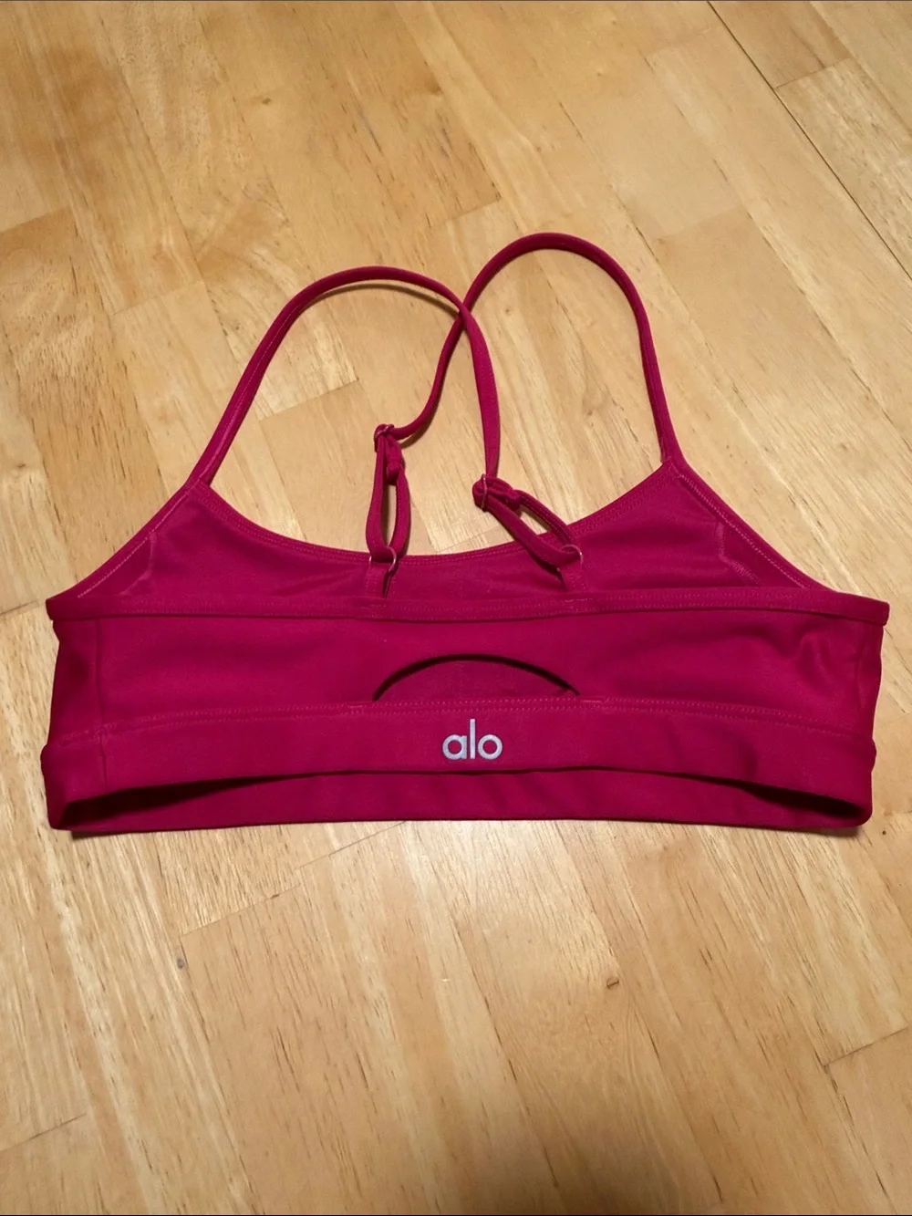 Alo Yoga Airlift Bra Magenta Pink Workout Sports Bra